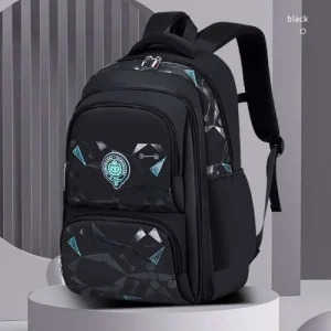 کیف مدرسه طرح مثلث ( در یخچالی برند kakami )