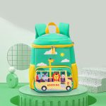 کیف سبز روشن کودک خارجی طرح سرویس مدرسه اتوبوسی برند اولنگ کد olang 6104