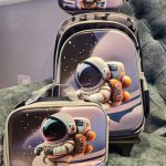 عکس ست کامل کیف مدرسه شامل چرخدار، کیف غذا و جامدادی