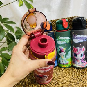 قمقمه استوانه ای پلاستیکی نشکن طرح یونیکورن کد 66771