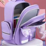 فضای داخلی کوله پشتی مدرسه‌ای