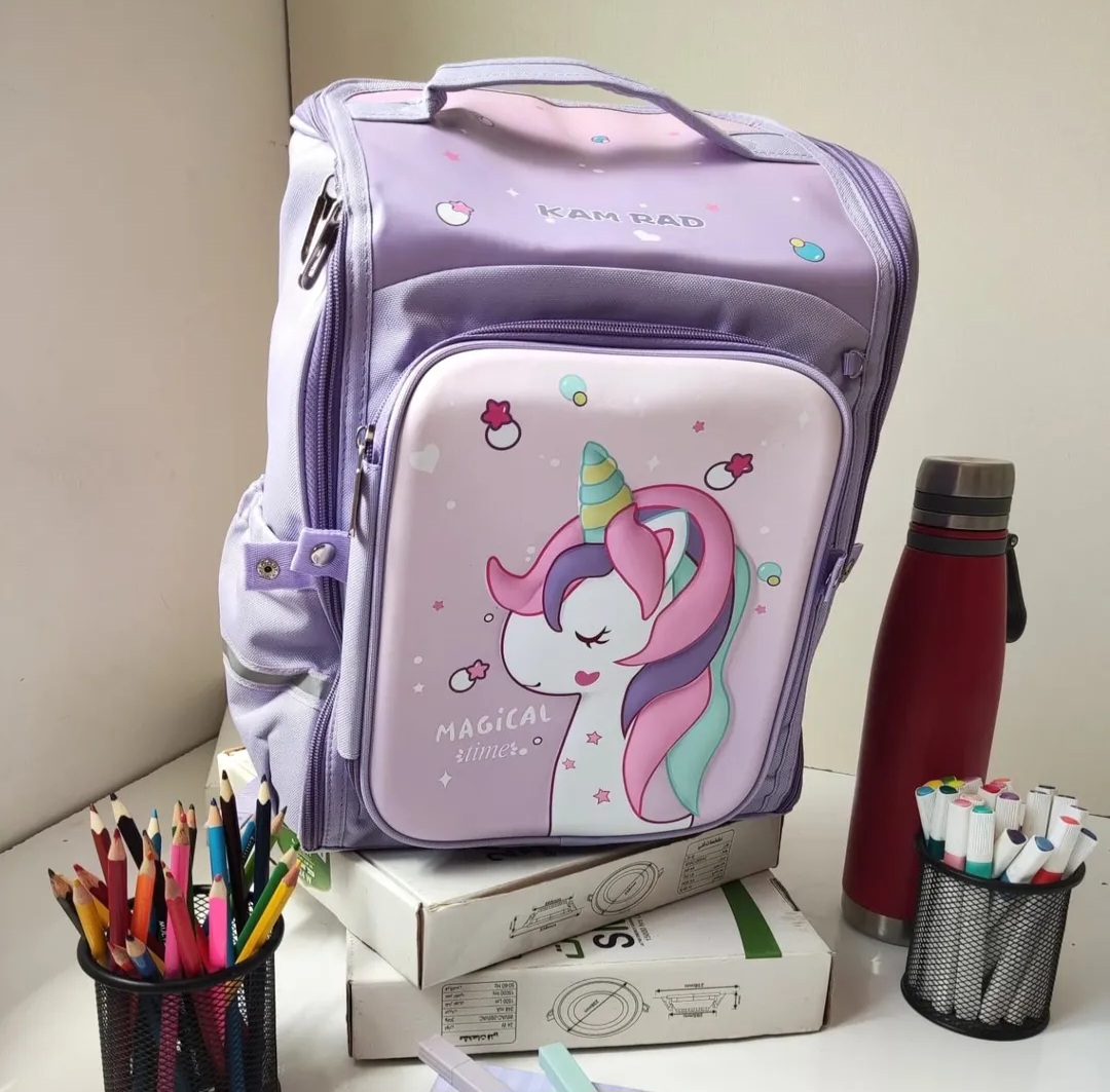 کوله پشتی دانش‌آموزی کرومی