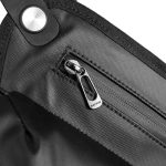 زیپ و ساختار ضدآب کیف