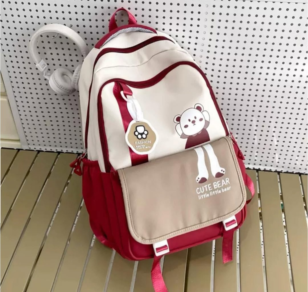 نمای جلو کوله پشتی دخترانه فانتزی