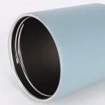 نمای نزدیک از درب ماگ