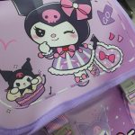 طراحی فانتزی شخصیت کرومی روی کیف مدرسه