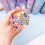 نمای نزدیک ته مداد رنگی با رنگ‌بندی جذاب