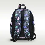 پشت کوله پشتی اسمیگل با طراحی ارگونومیک و پدهای نرم برای راحتی شانهها