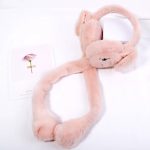 گوشگیر نرم از جنس پلیاستر با شال همرنگ گلبهی