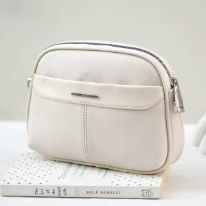 کیف کوچک دخترانه و زنانه دوشی روزمره مدل پریا کد 535 سفید چرمی