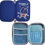 نمای داخلی جامدادی فایبر با فضای منظم برای مداد و خودکار