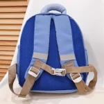 نمای پشت کوله‌پشتی بچه‌گانه با طراحی راحت برای شانه و پشت