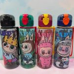 قمقمه لبوبو شفاف با طراحی استوانه‌ای و رنگ‌های جذاب