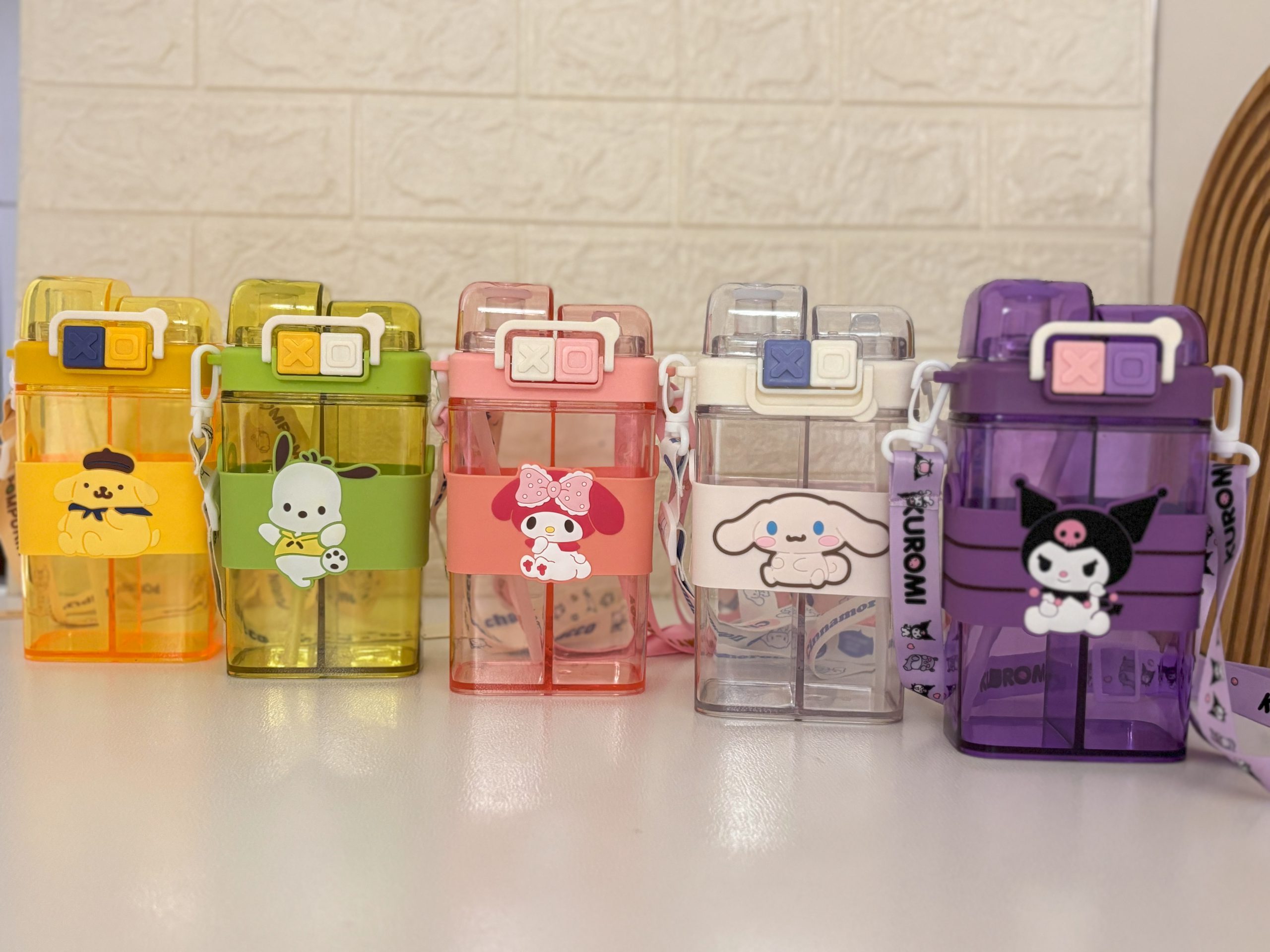 قمقمه دو مخزنه کرومی و دوستان با طراحی کودکانه و بدنه نشکن