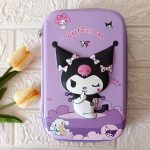 جامدادی فایبر کرومی بنفش؛ جادار و مناسب دانش‌آموزان